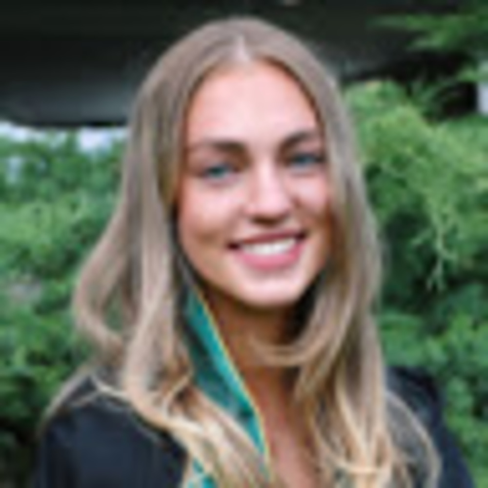 Meet your Posher, Mackenzie